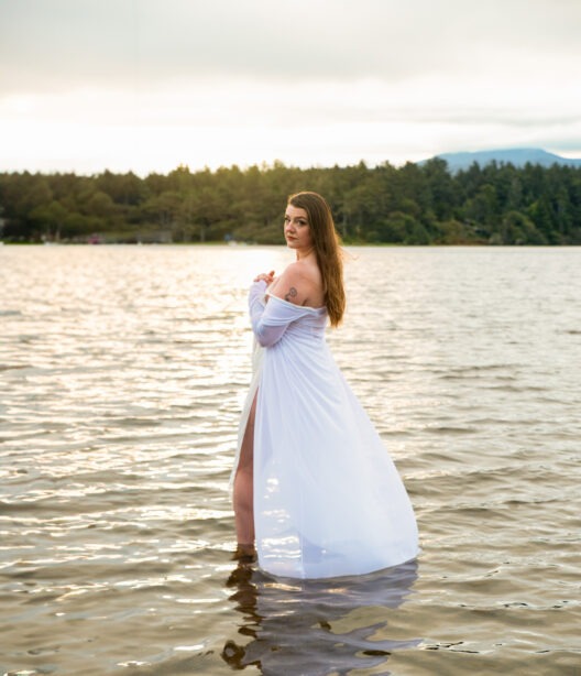 img="Women's tasteful outdoor boudoir photography by Eric Wyatt on the Southern Oregon Coast"