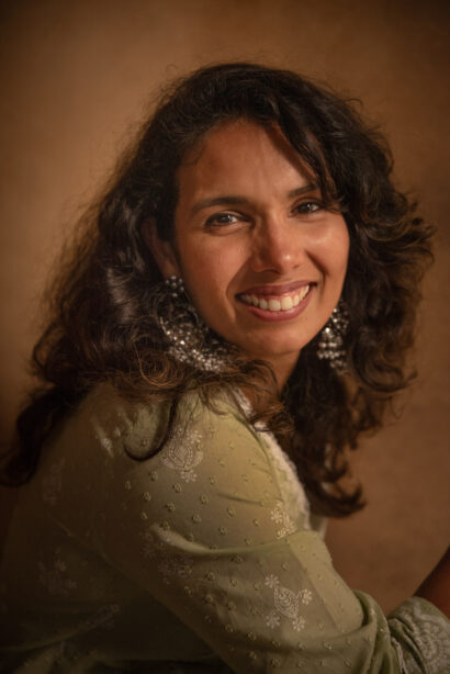 img="woman's elegant portrait"