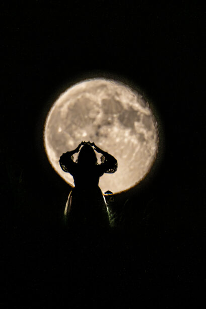 img="woman with crown in the moon by Eric Wyatt Photography"