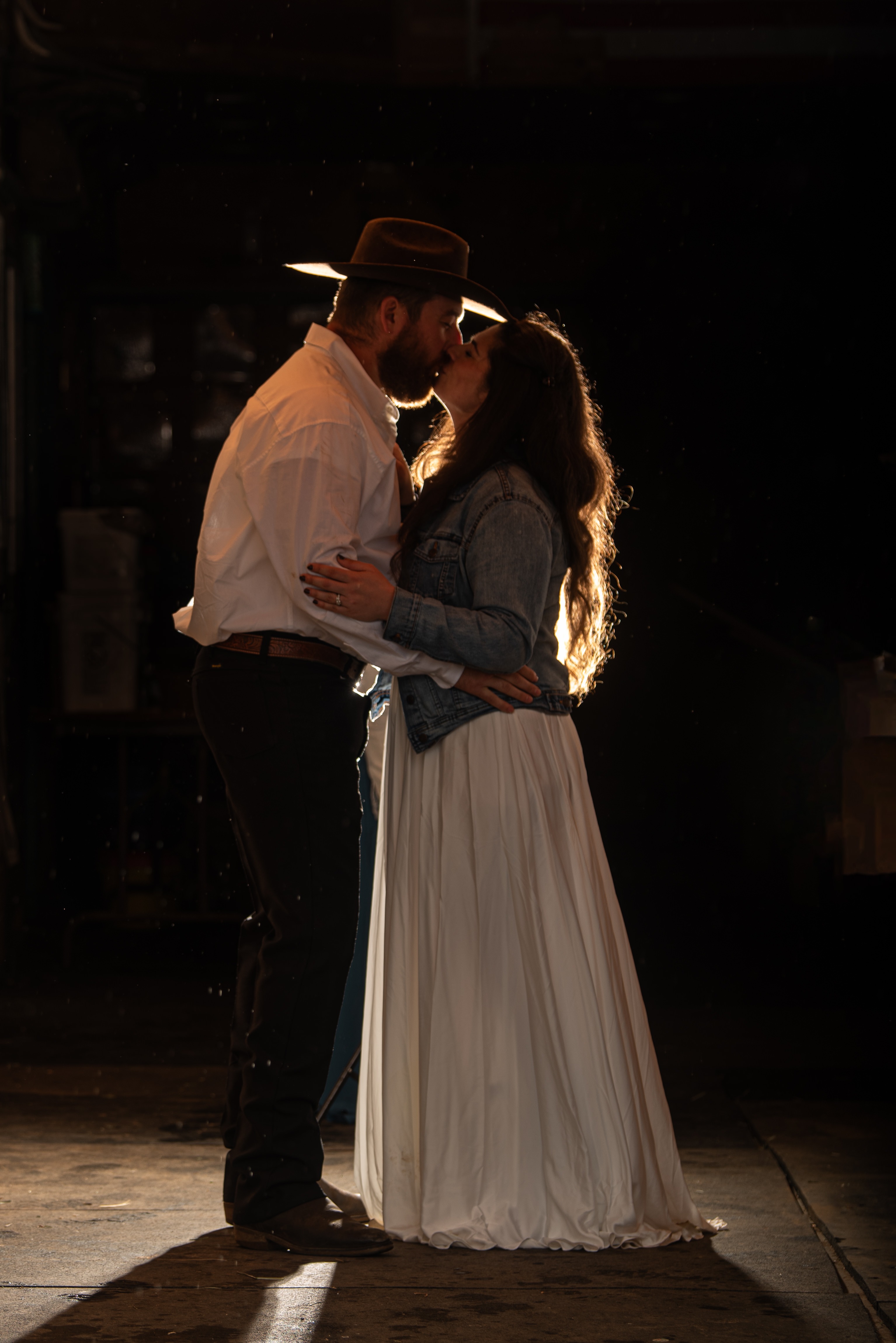 img="bride and groom by Eric Wyatt Photography"